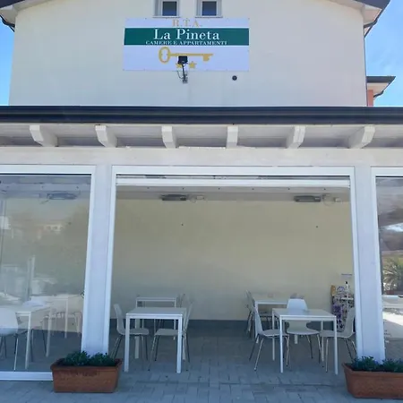 Rta La Pineta Apart Otel